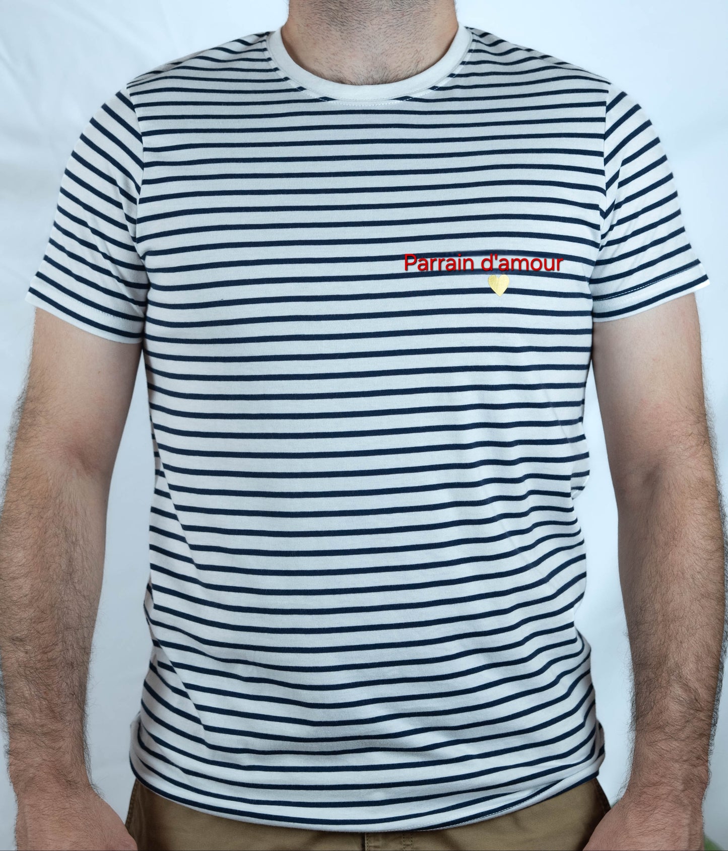 Tee-shirt marinière "Parrain d'amour" : un tee-shirt stylé et personnalisé pour un rôle unique