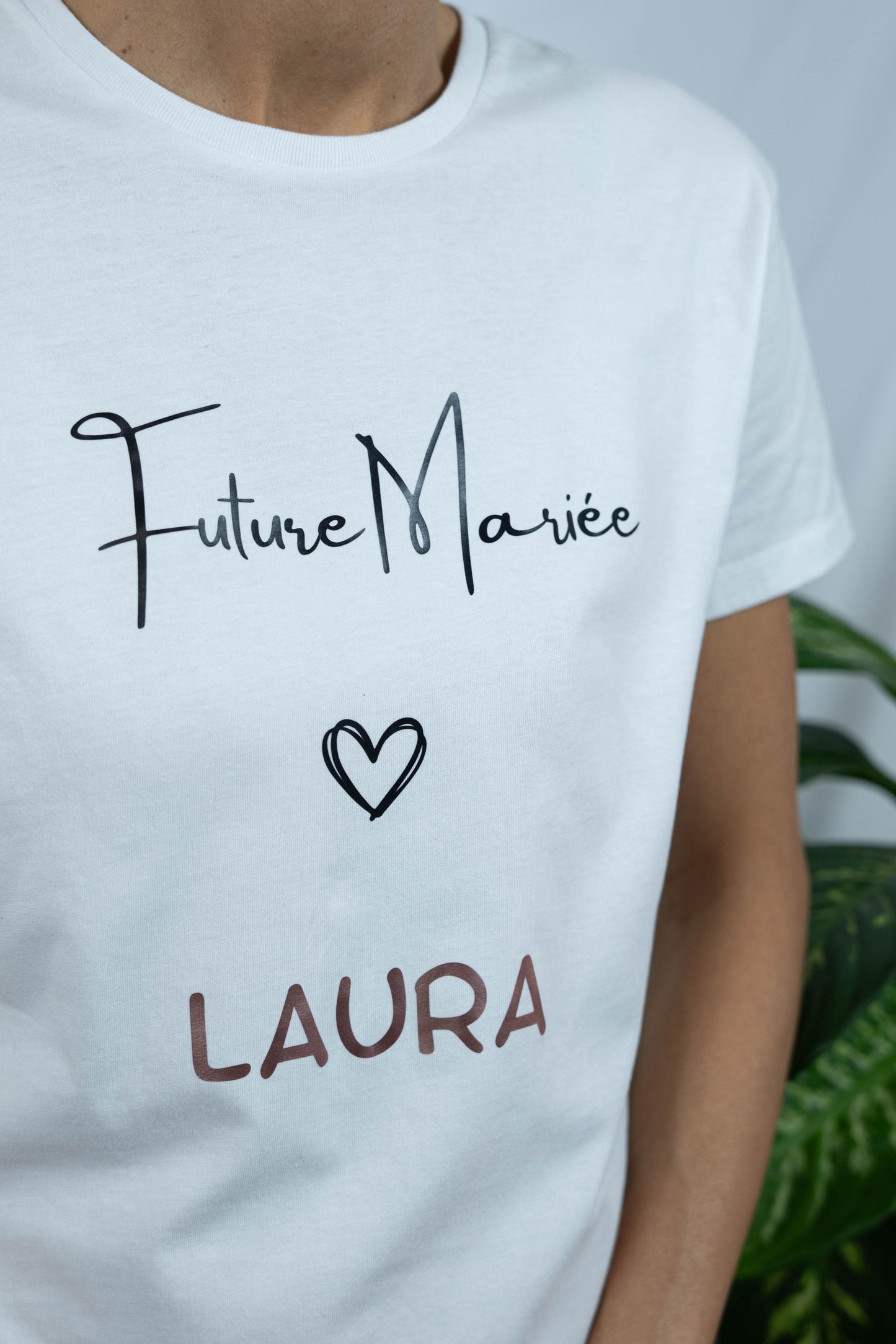 Tee-shirt personnalisé 100% coton col rond EVJF - Modèle Laura