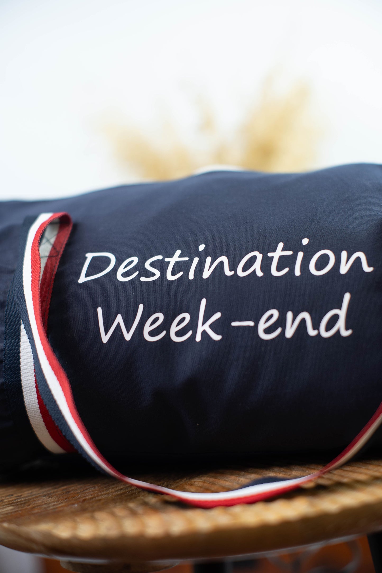 Sac Polochon personnalisé bleu marine ou blanc "Destination week-end"