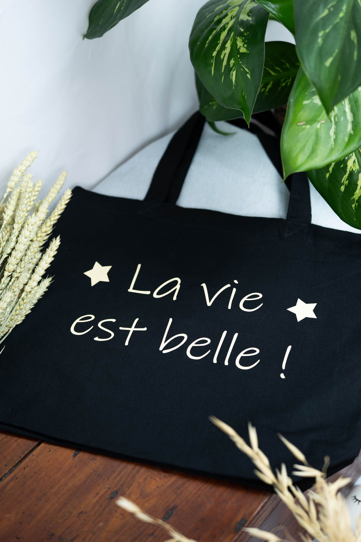 Sac cabas personnalisé noir en coton biologique "La vie est belle"