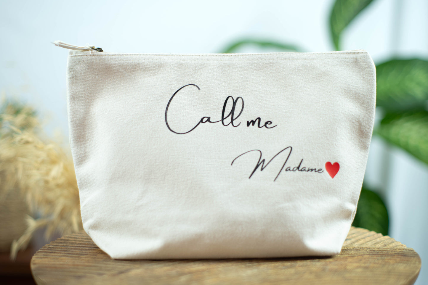 Pochette personnalisée "Call Me Madame" en coton biologique