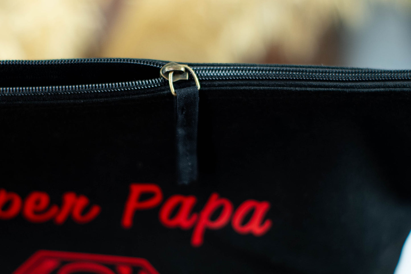 Pochette personnalisée noire "Super Papa" en coton biologique