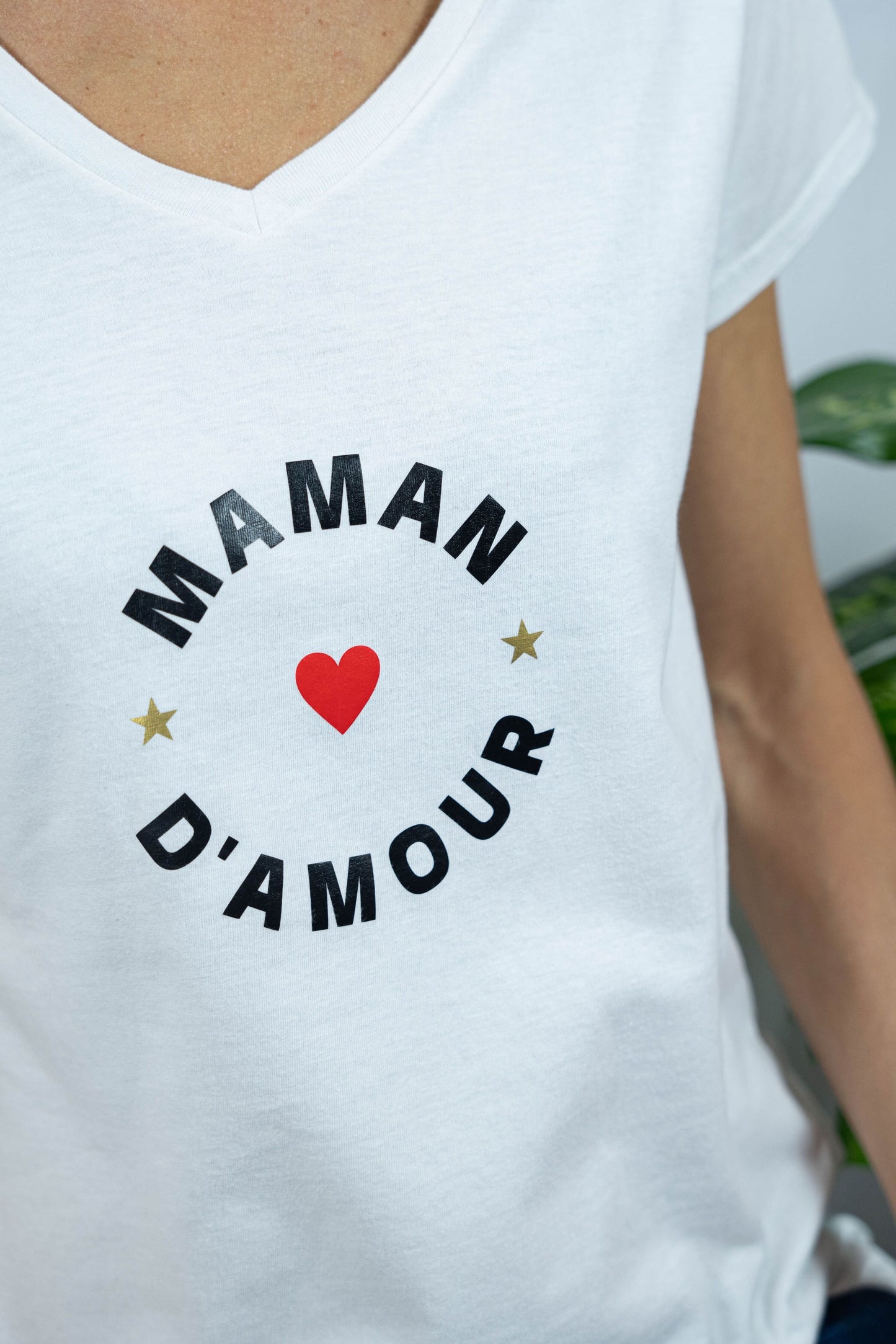 Tee-shirt personnalisé femme col V "Maman d'amour" 100% coton