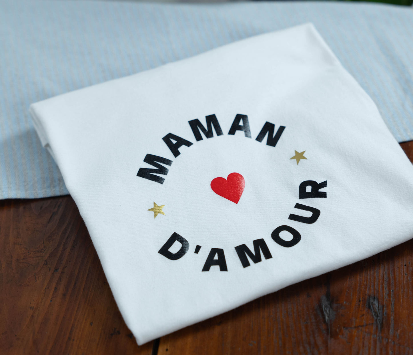 Tee-shirt personnalisé femme col V "Maman d'amour" 100% coton